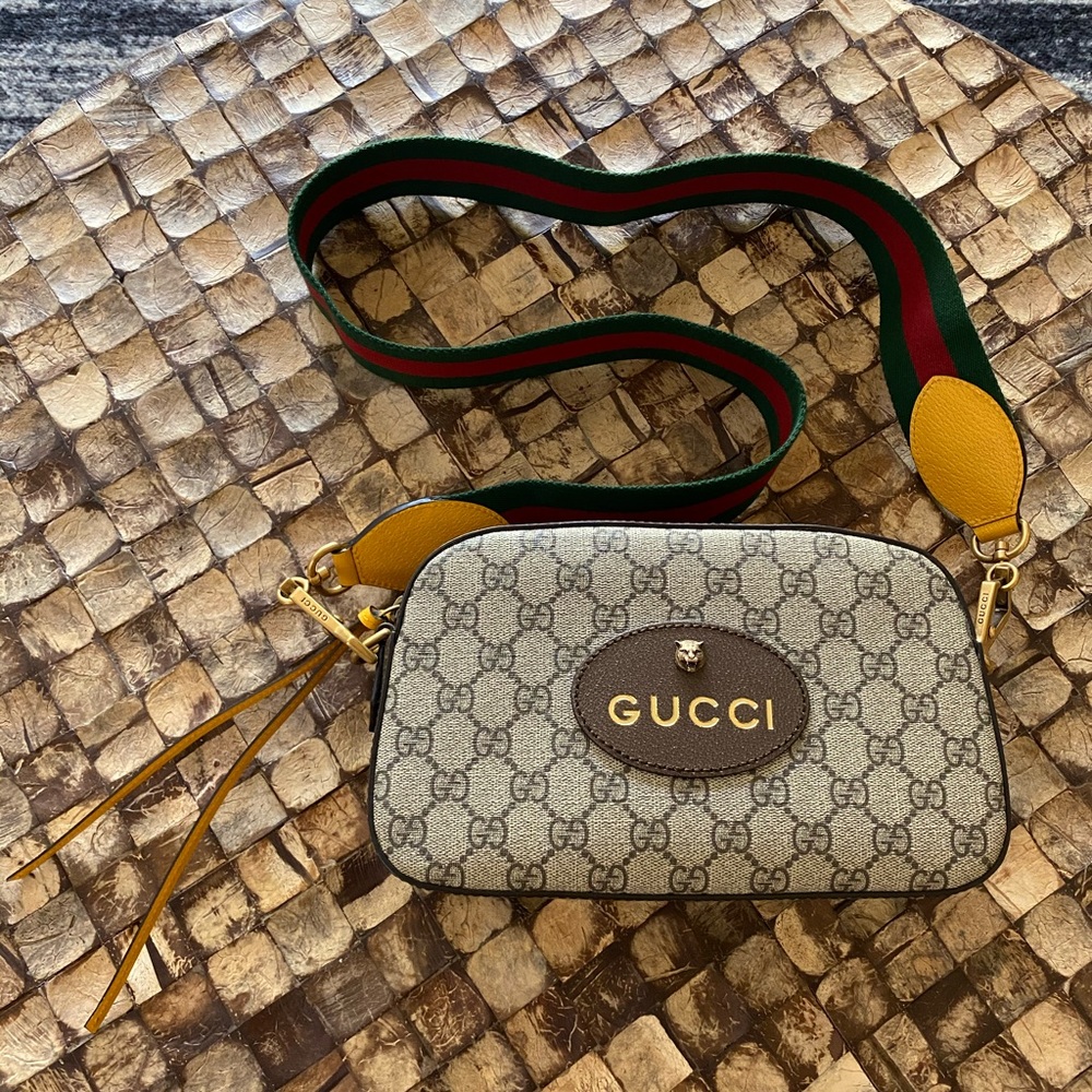 Gucci Neo Vintage GG Supreme messenger bag